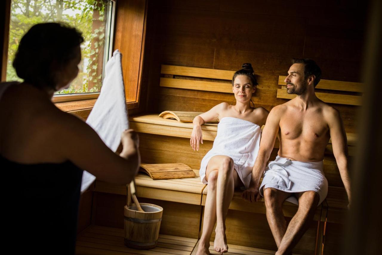 Spa Resort Styria- Adults Only Бад Валтерсдорф Екстериор снимка